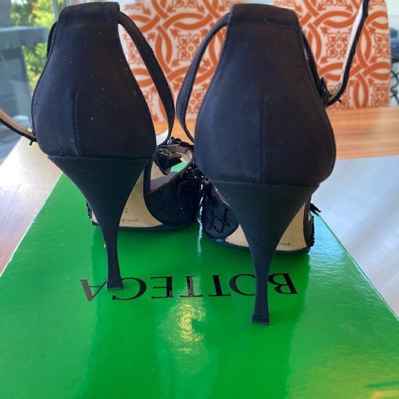 Yves St. Laurent -YSL- Black beaded evening heel. Brand New - size 10.5 - Picture 5 of 15